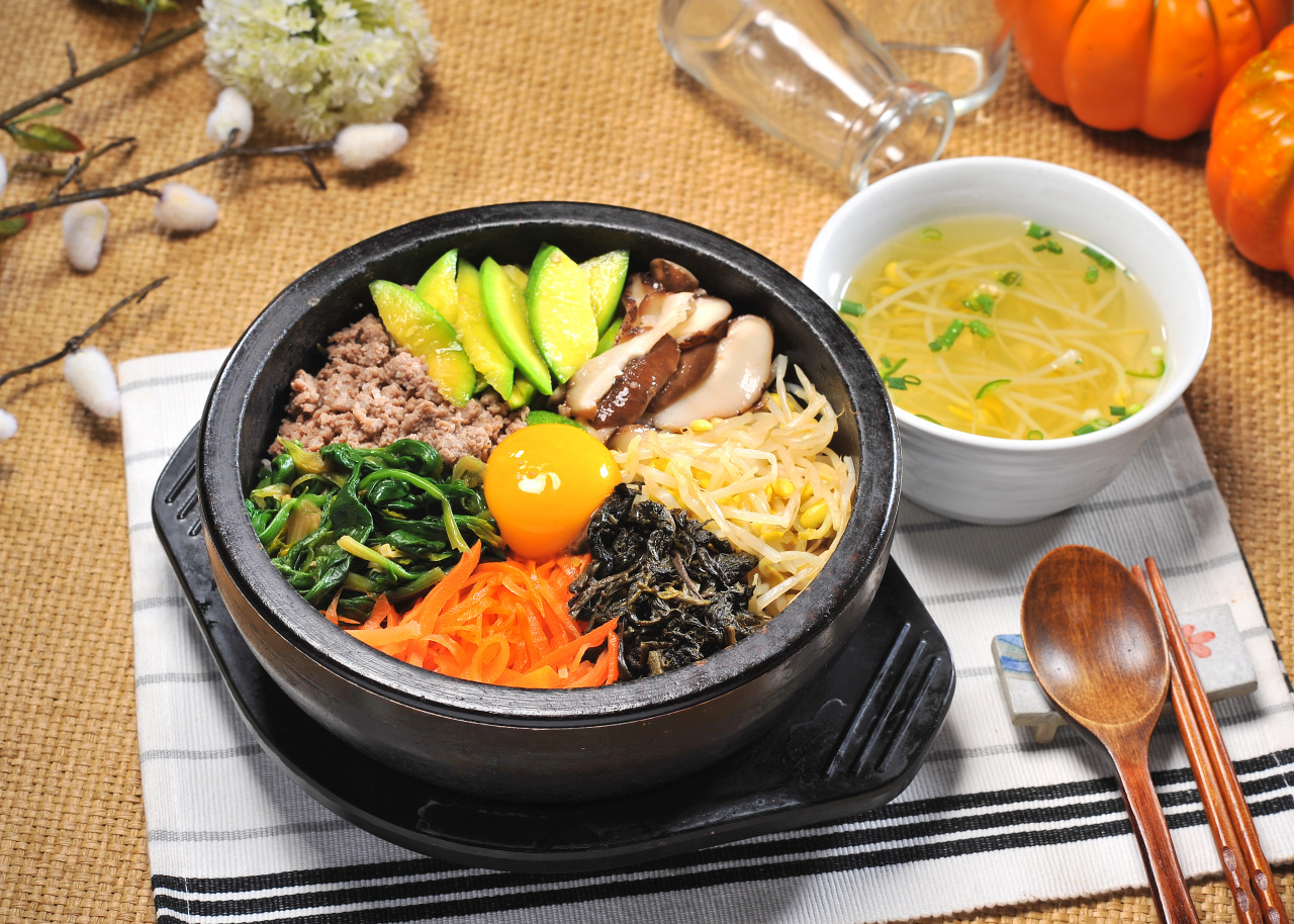 Thưởng thức Beebimbap